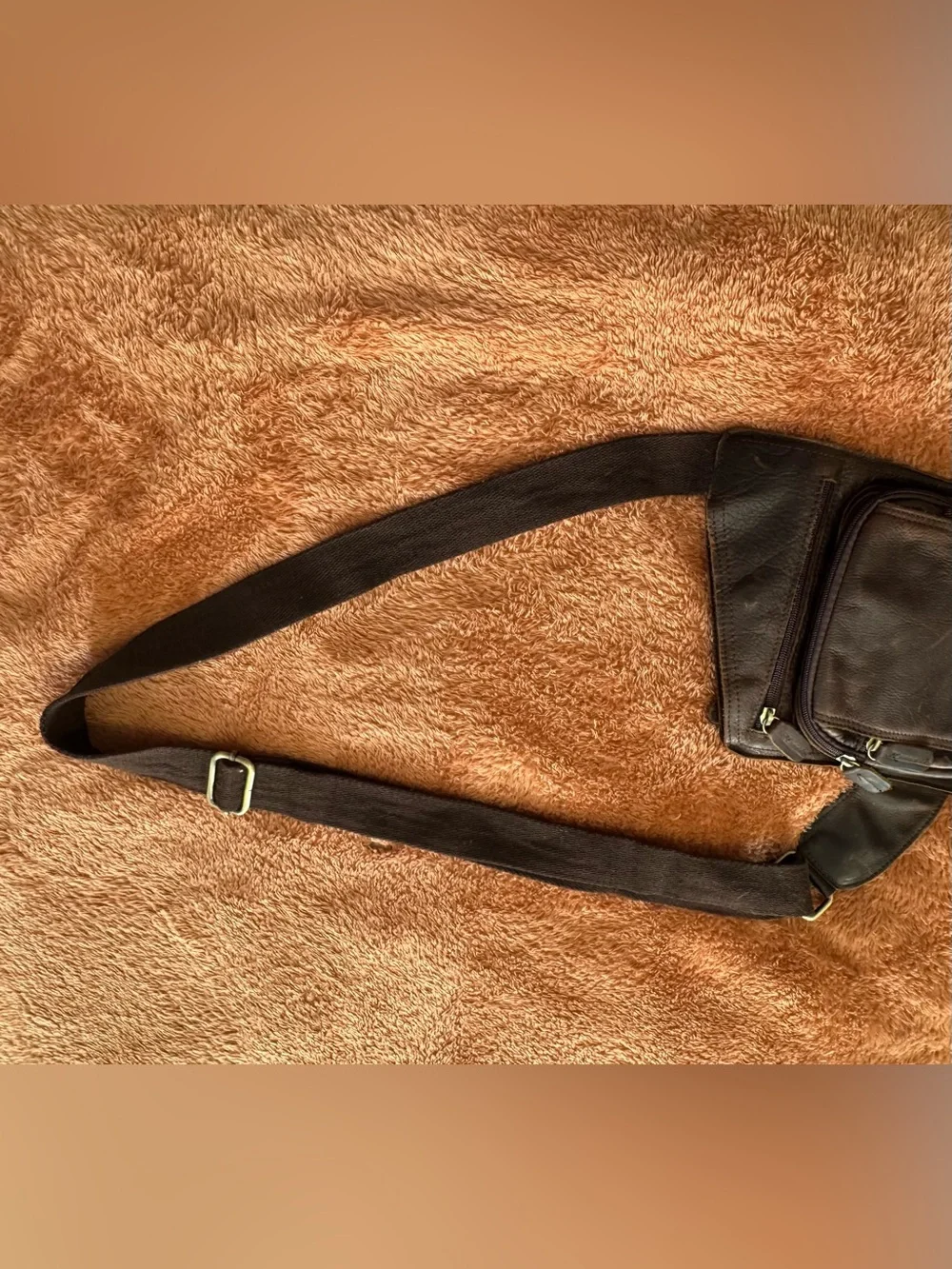 Men's Brown Leather Messenger Crossbody Bag - Picture 14 of 16